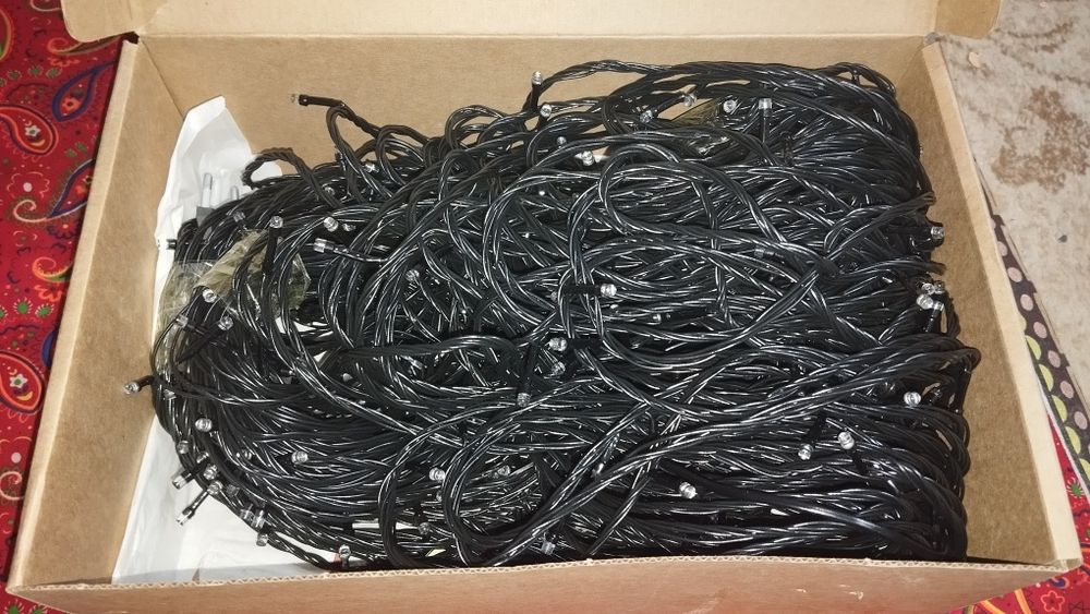 Продам гирлянды 100 мтр