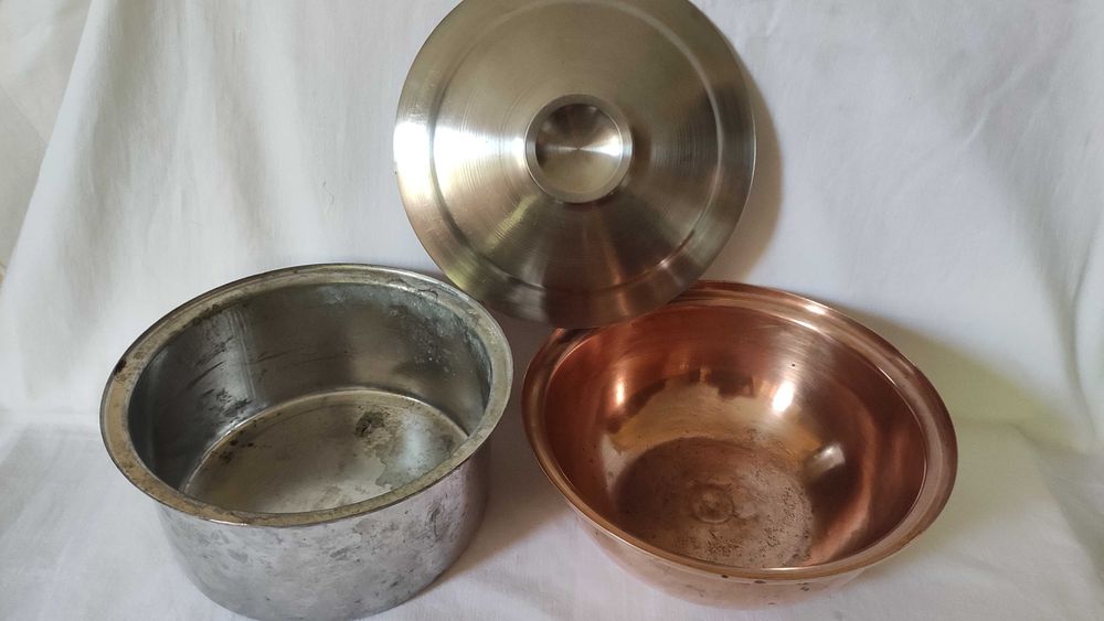 Стари медни съдове за готвене