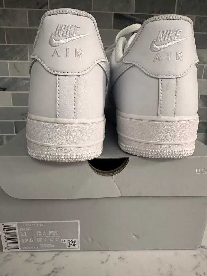 Triple White Nike Air Force 1 07' (36-48 номер)