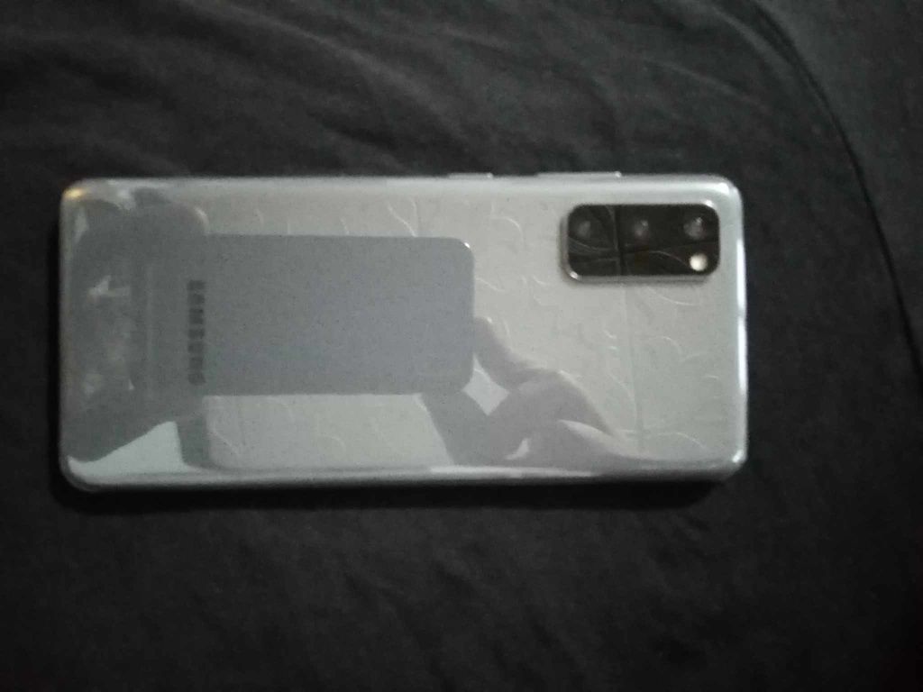 Samsung s20  fac și schimb