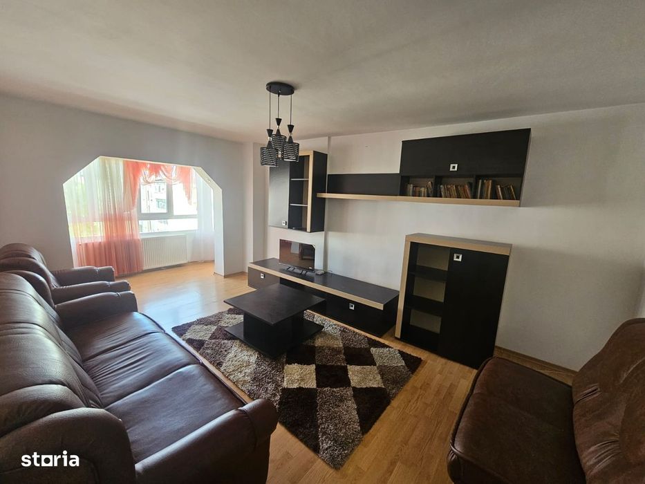 Apartament cu două camere de închiriat în Curtea de Argeș.