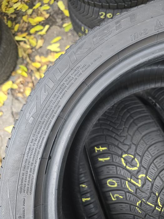 Anvelope Falken 215/50/17 iarna