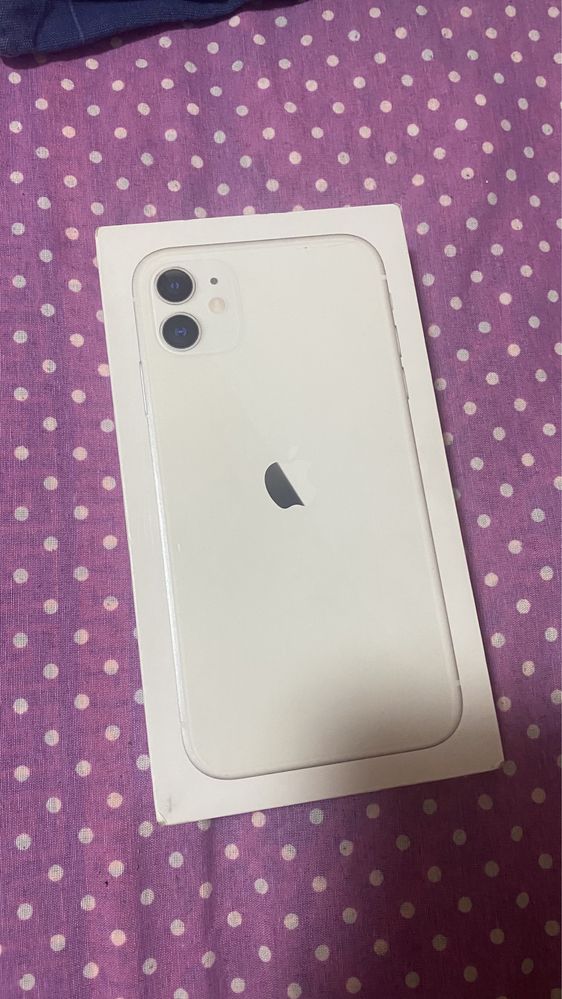 iPhone 11 128 gb в идеальном состоянии