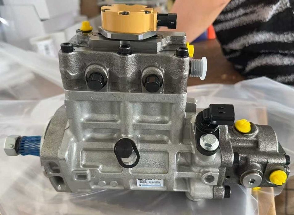 Горивоподкачващи помпи за всички марки строителни машини