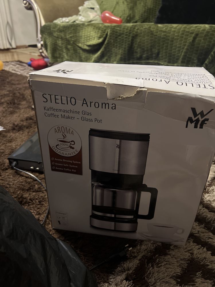 Aparat de cafea.