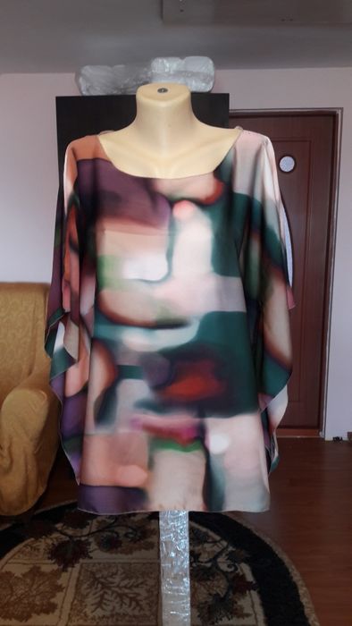 Tunica pentru plaja și nu numai