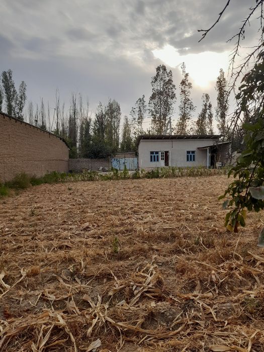 Участка сотилади