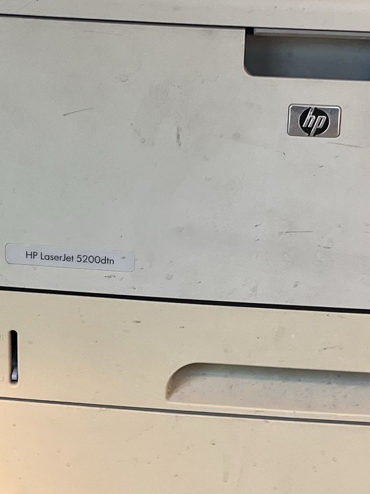 Принтер hp5200 хорошем состояний