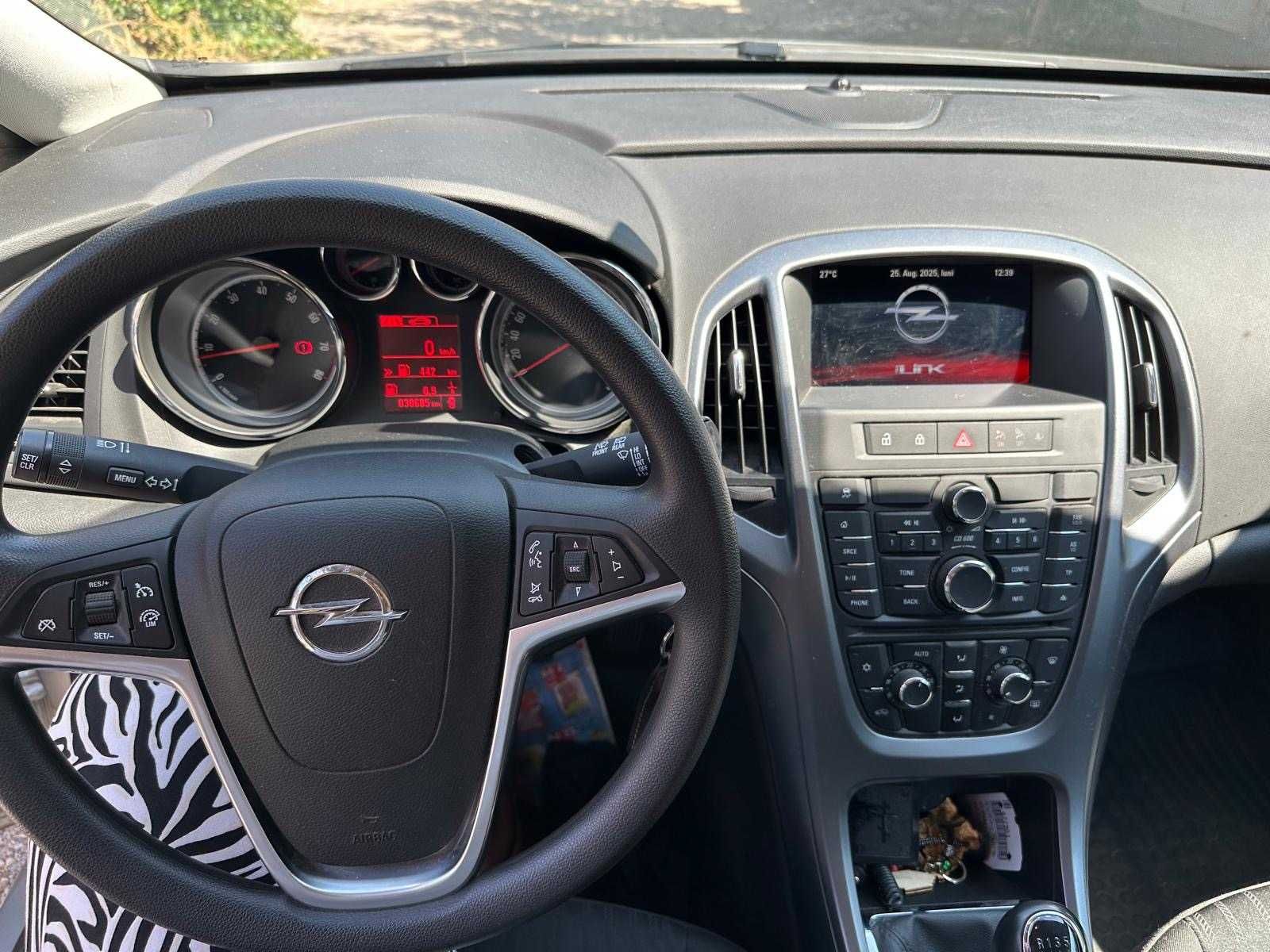 Opel Astra J 1.6 benzina