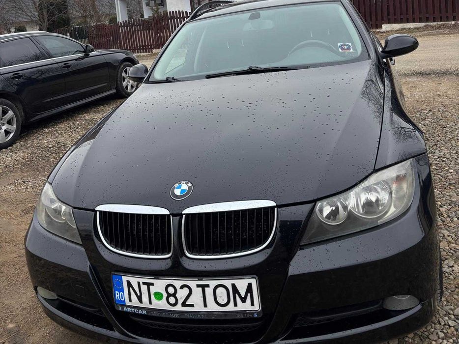 BMW E90 318D Distribuție în față
