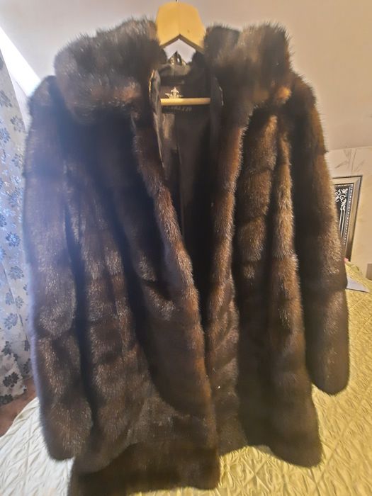 Продам норковую шубу