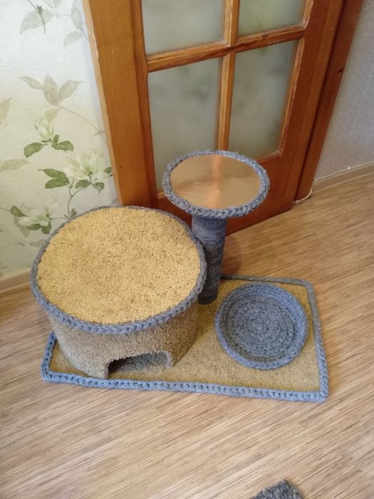 Продам домик для кошки