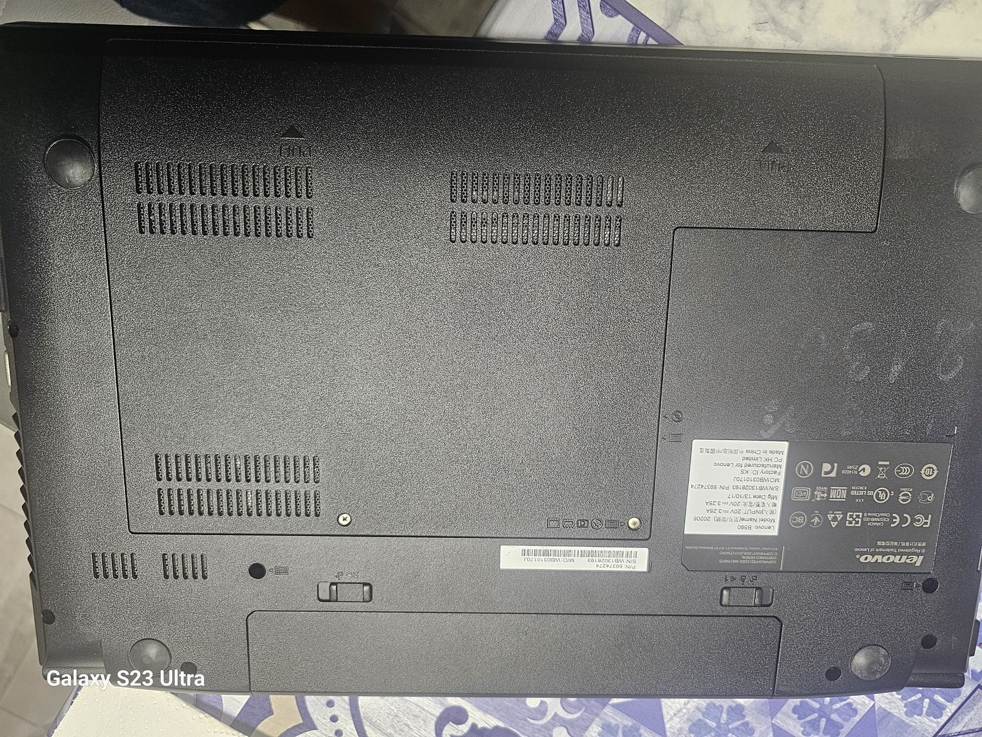 Лаптоп Lenovo B590