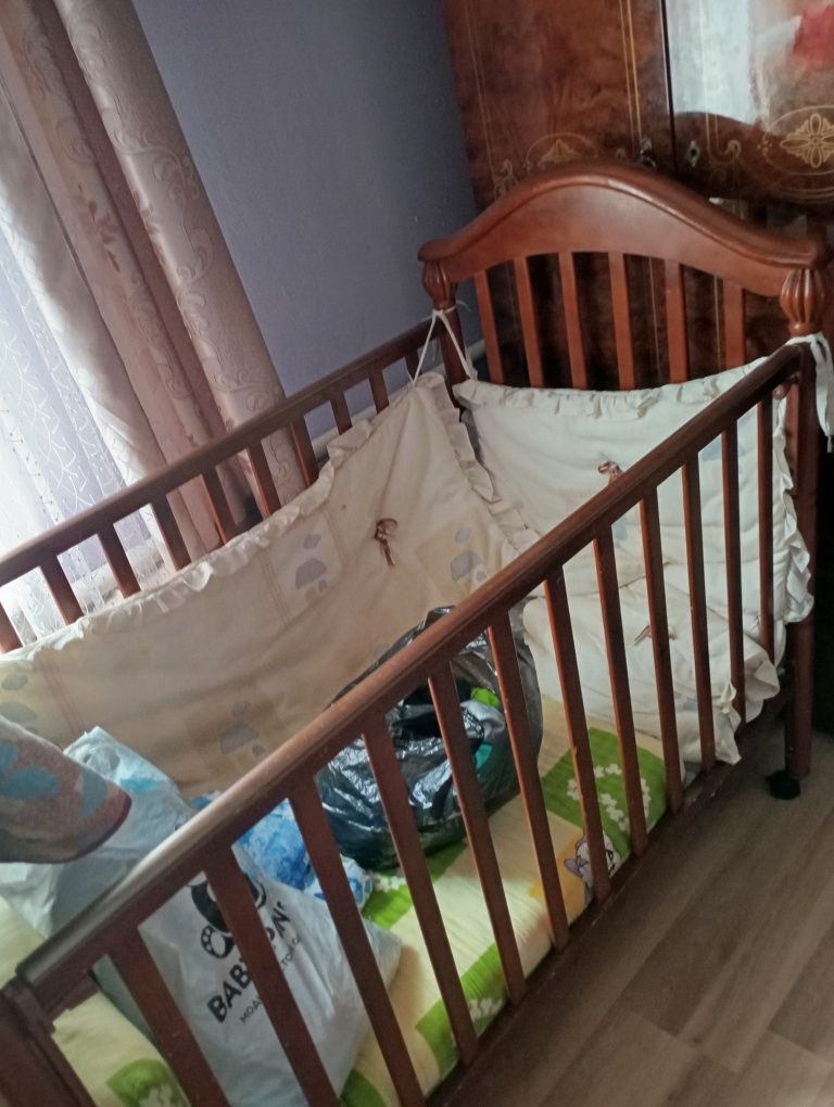 Продам манеж! Дерево карагач