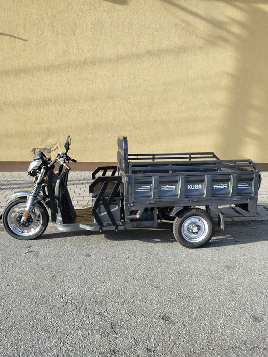 Motociclu electric kuba
