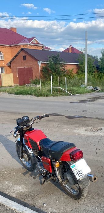Мотоцикл иж Планета 5