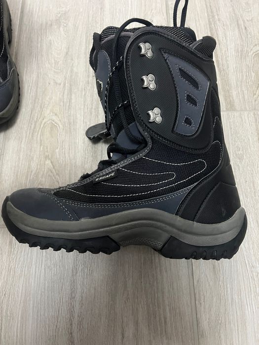 Boots snowboard Escape