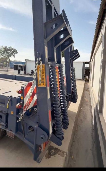 СРОЧНО!!! Наличие!! продается трал (низкорамный прицеп)