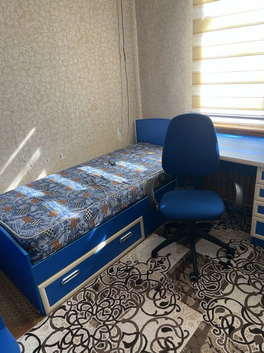 Мебель сотилади холати идеально