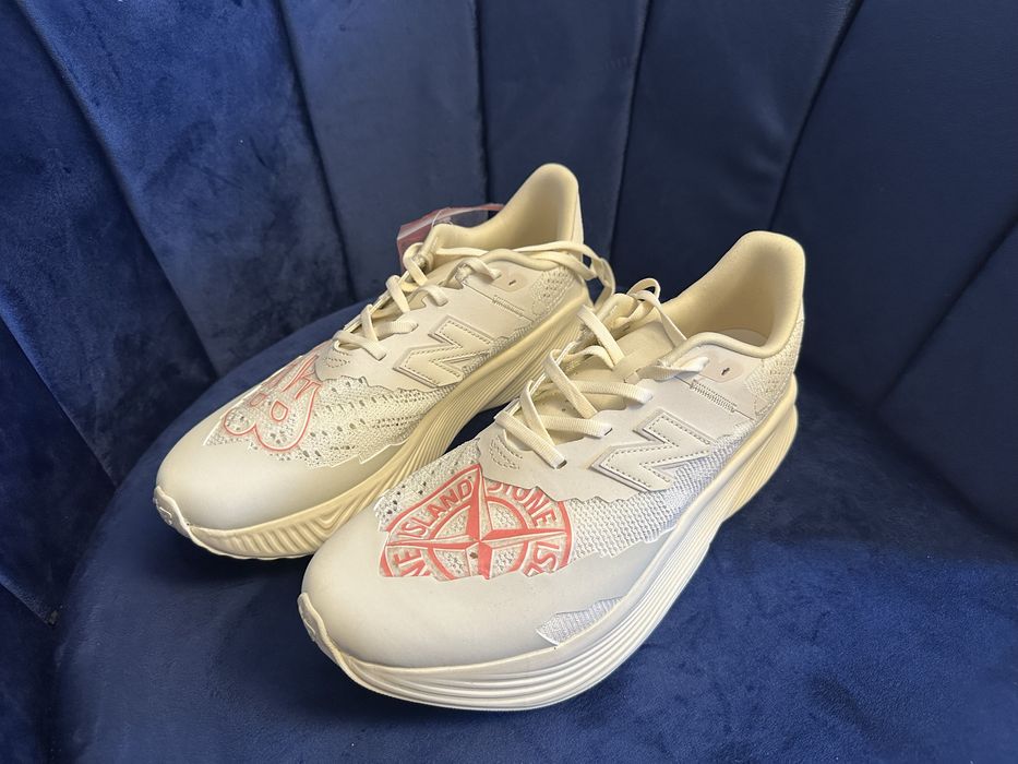Adidasi Stone Island x NB
