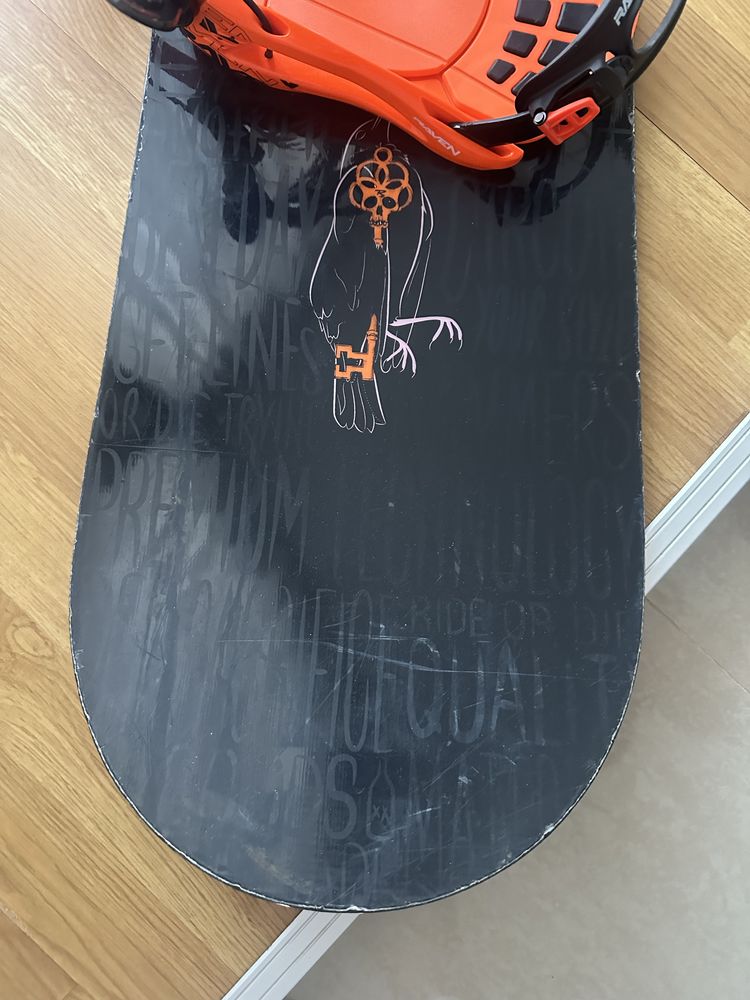 Snowboard Rossignol 166W cu legaturi Raven(XL) quickrelease