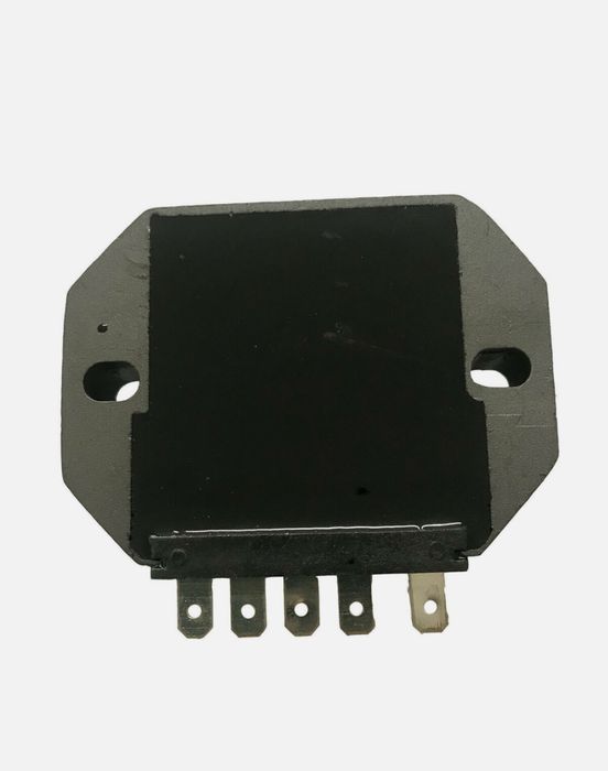 Releu Incarcare Regulator Tensiune Utilaje Yanmar F Fx  John Deere