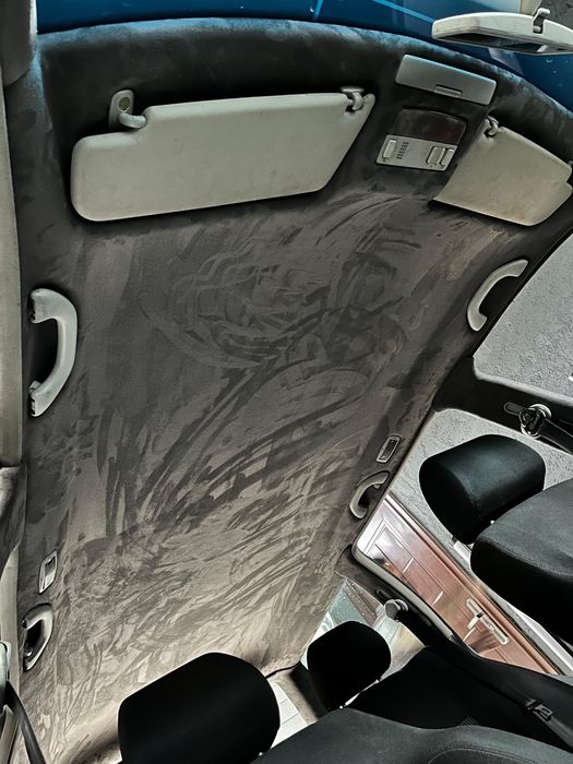 Retapitare plafon auto