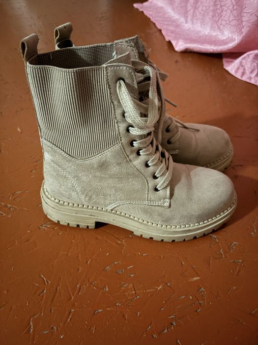 Обувь женская ботинки