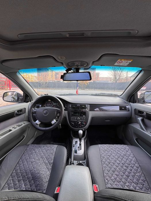 СРОЧНО! Chevrolet Gentra 2023 — qora rang, xolati zo‘r