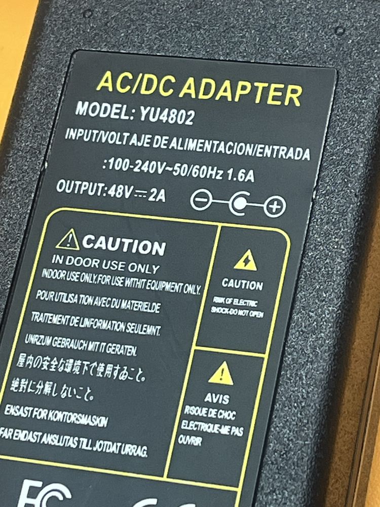 Захранване адаптор 48v 2A 48 v волта 2 A чисто нов