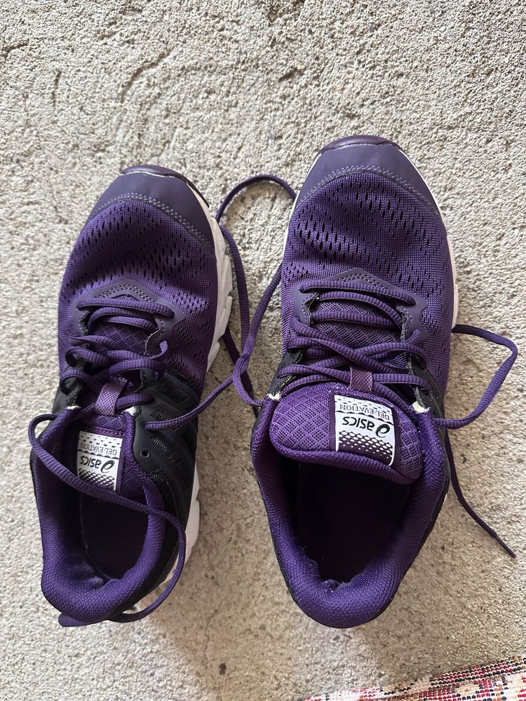 Мъжки обувки Asics