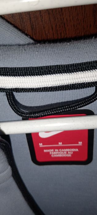 Bluza nike tech baby blue in conditie buna