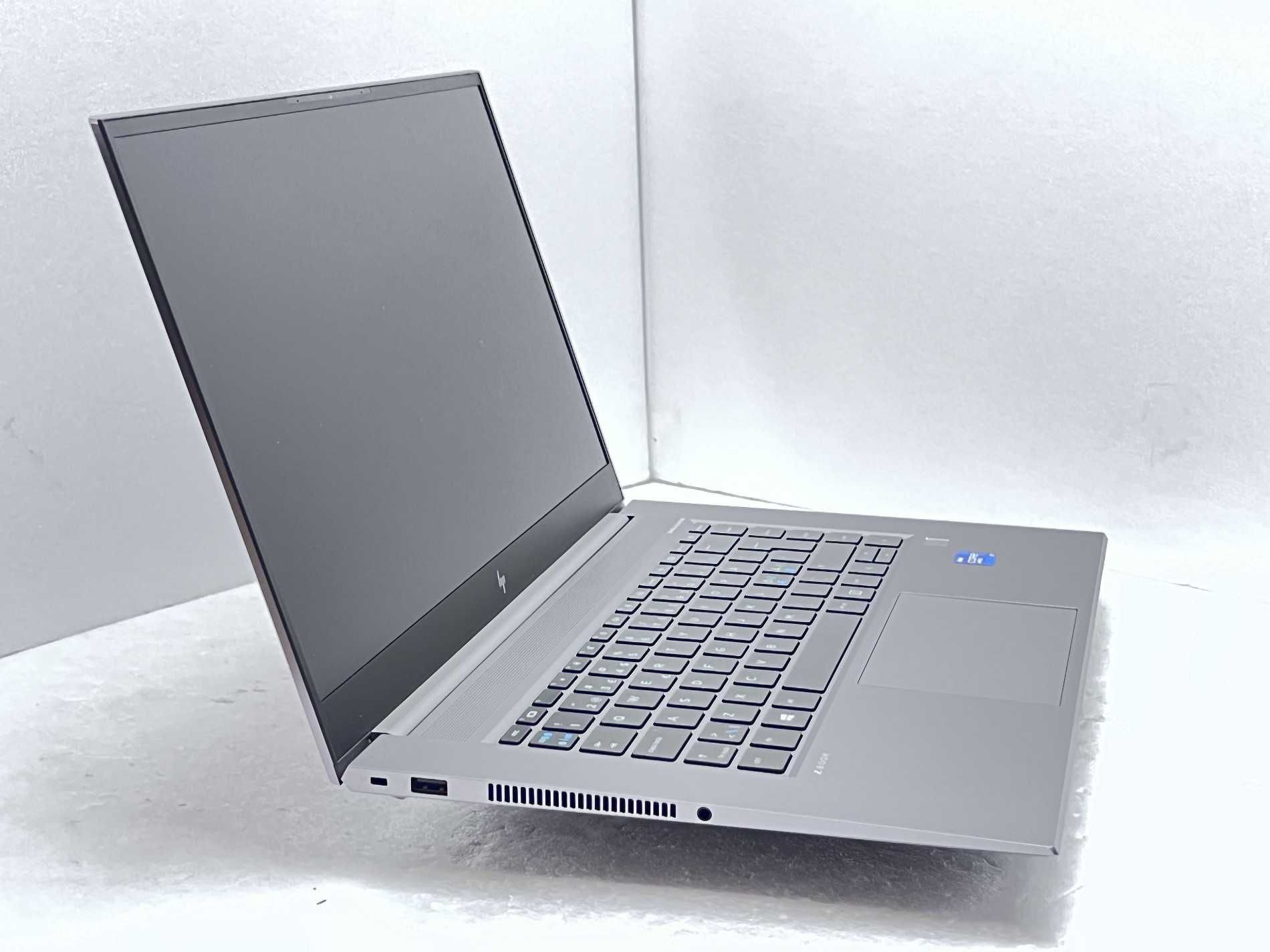 HP ZBook Studio G8 15.6" i7-11850H 32GB 1020GB/->Отлично състояние