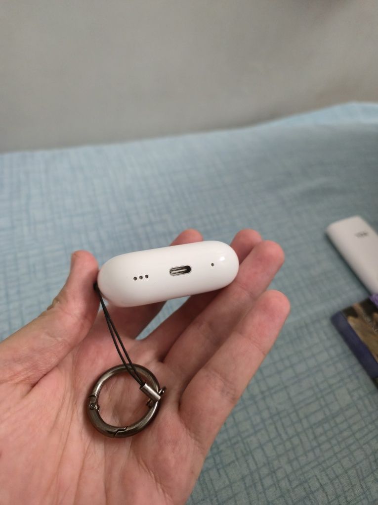 Airpods pro gen 2 // Type C