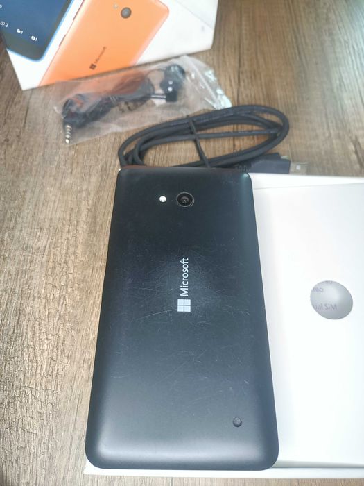 Телефон Microsoft Lumia 640 Dual SIM, черен