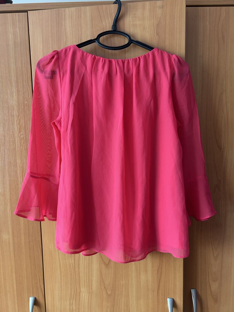 Дамска пролетна блузка Billie and Blossom by Dorothy Perkins