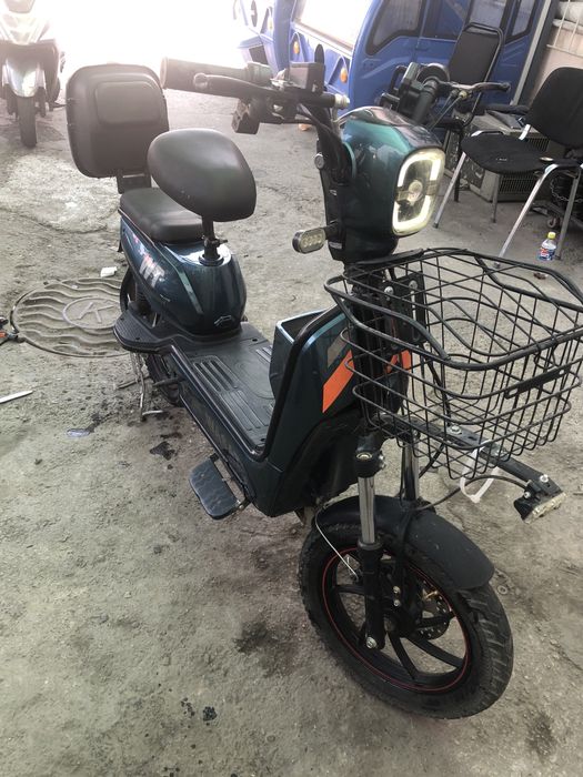 elekro skuter.