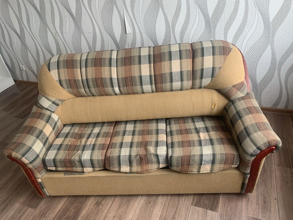 Диван мягкий уголок