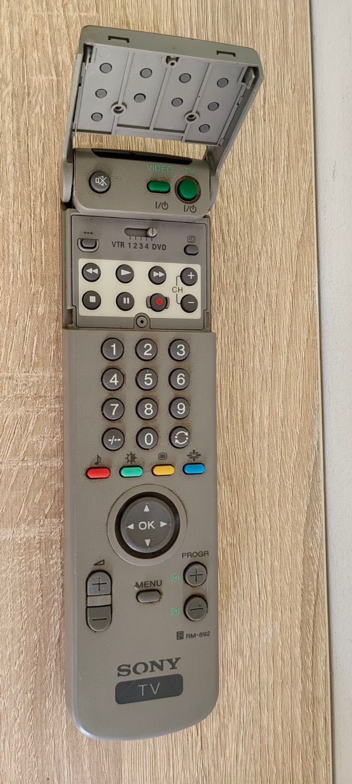 Телевизор Sony Trinitron KV-29FS60R