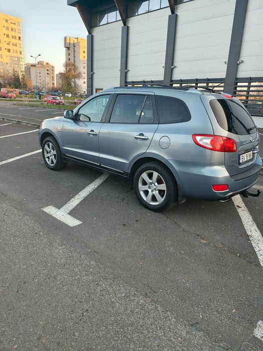 Vând Hyundai Santa Fe 7 locuri impecabil tehnic și estetic!!!