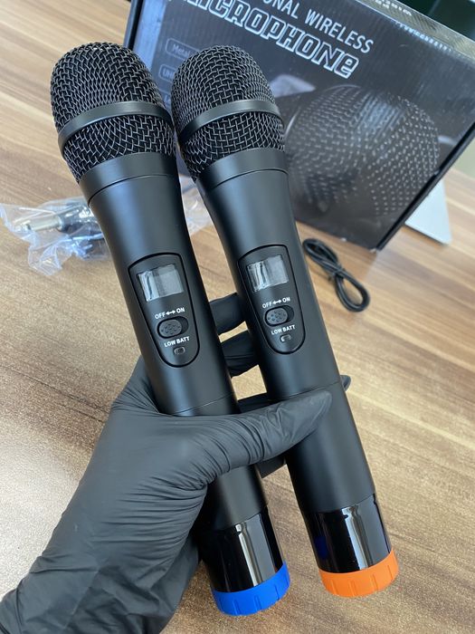 Professional wireless microphone / Nou