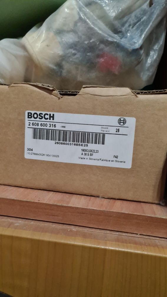 Угловая шлифмашина Bosch GWS 22-180 H Professional