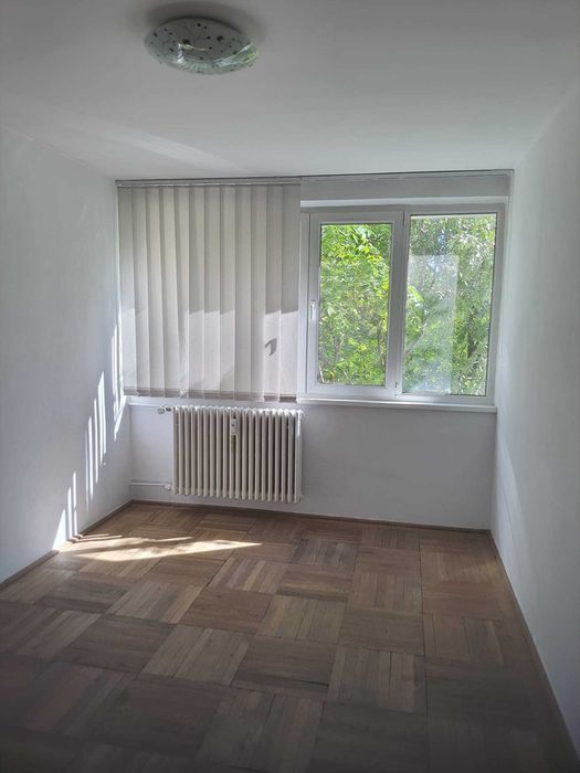 Apartament 2 camere de vanzare - Bulevardul Basarabia, zona excelenta!