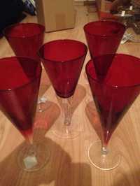10 pahare vin colorate rosu