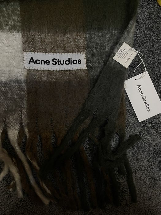 Fular Acne Studios Maro Bej