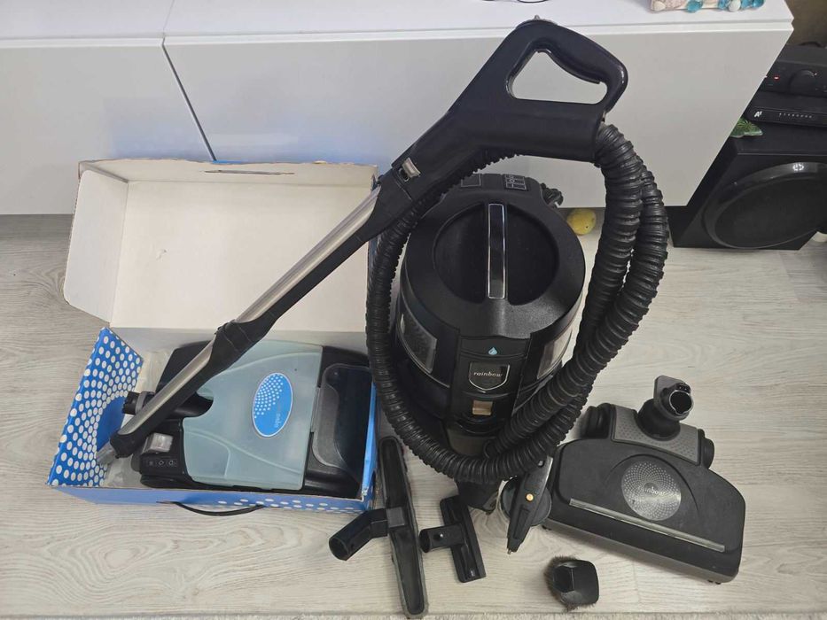 Прахосмукачка Rainbow E2