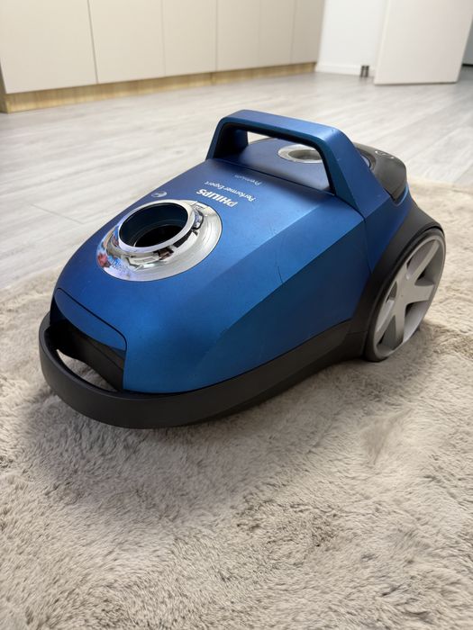 Aspirator Philips Performer Expert Premium