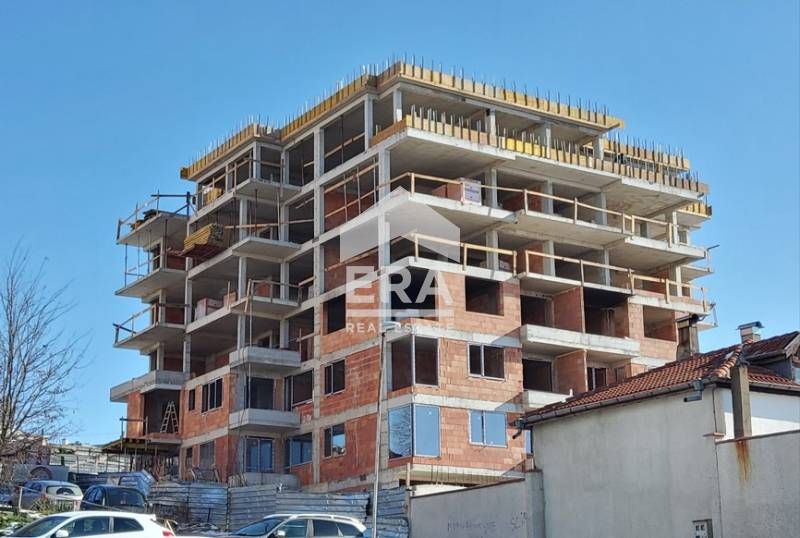 Продава се Двустаен апартамент в Варна, Владислав Варненчик - 67 кв.м за 1269 €/кв.м - Снимка #2