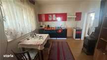 Casa de vanzare 2 camere cu teren de 949 mp in Centru