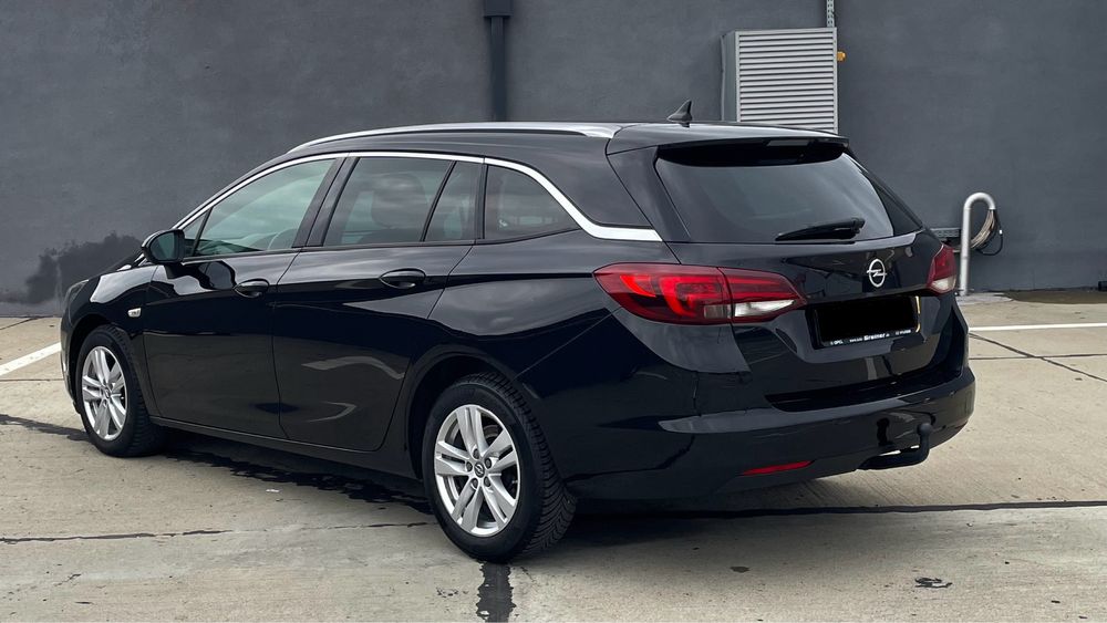 Opel Astra K Sports Tourer 2019 Recent Adusa Germania 6+1 Viteze